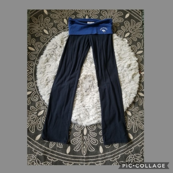 Abercrombie and Fitch flare leggings size Small - Picture 1 of 7